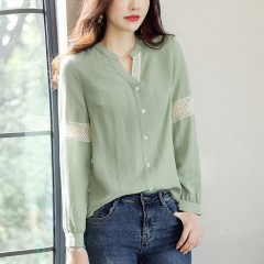 2020年春季新品女款韓版時尚百搭甜美拼接花邊V領(lǐng)襯衫
