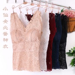 V領(lǐng)蕾絲吊帶女性感打底百搭背心修身顯瘦花邊內(nèi)衣美背抹胸帶胸墊